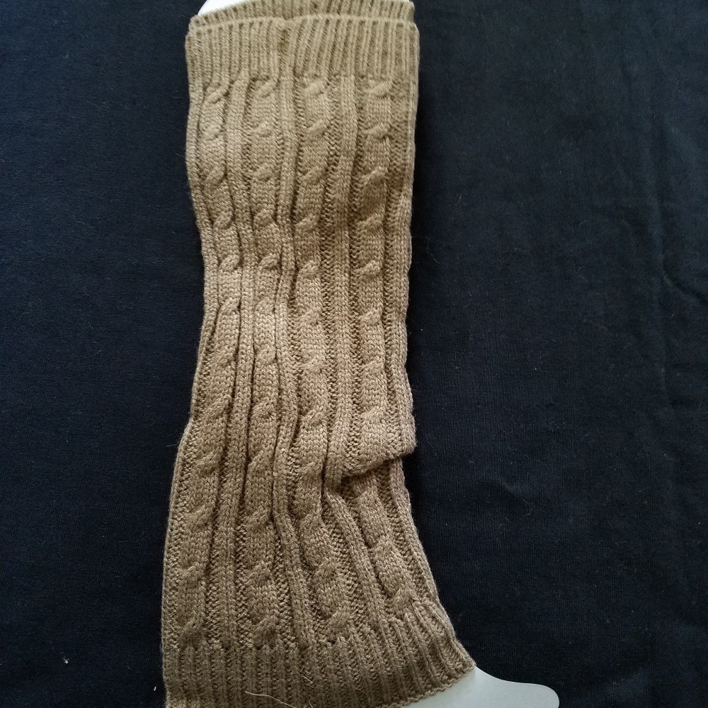 Tan cable knit leg warmers boot cuffs - Picture 2 of 5